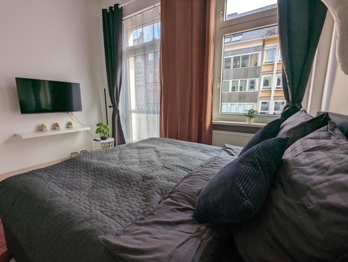 Schoenes Apartment Mitten In Der Stadt III Кобленц Екстер'єр фото